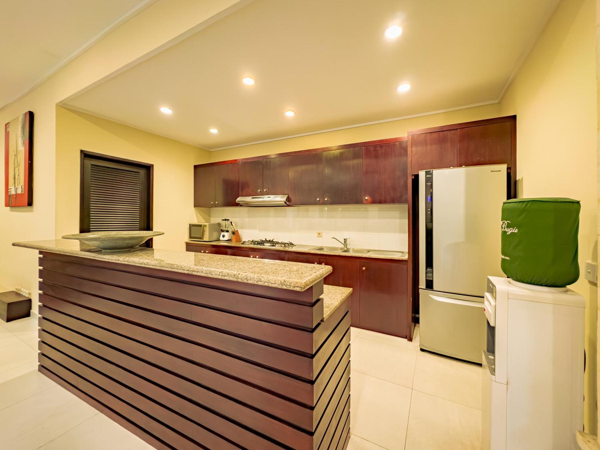 Villa Bugis Abimanyu Seminyak Phòng bức ảnh