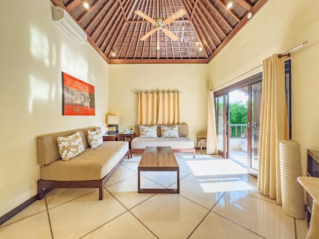 Villa Bugis Abimanyu Seminyak Ngoại thất bức ảnh