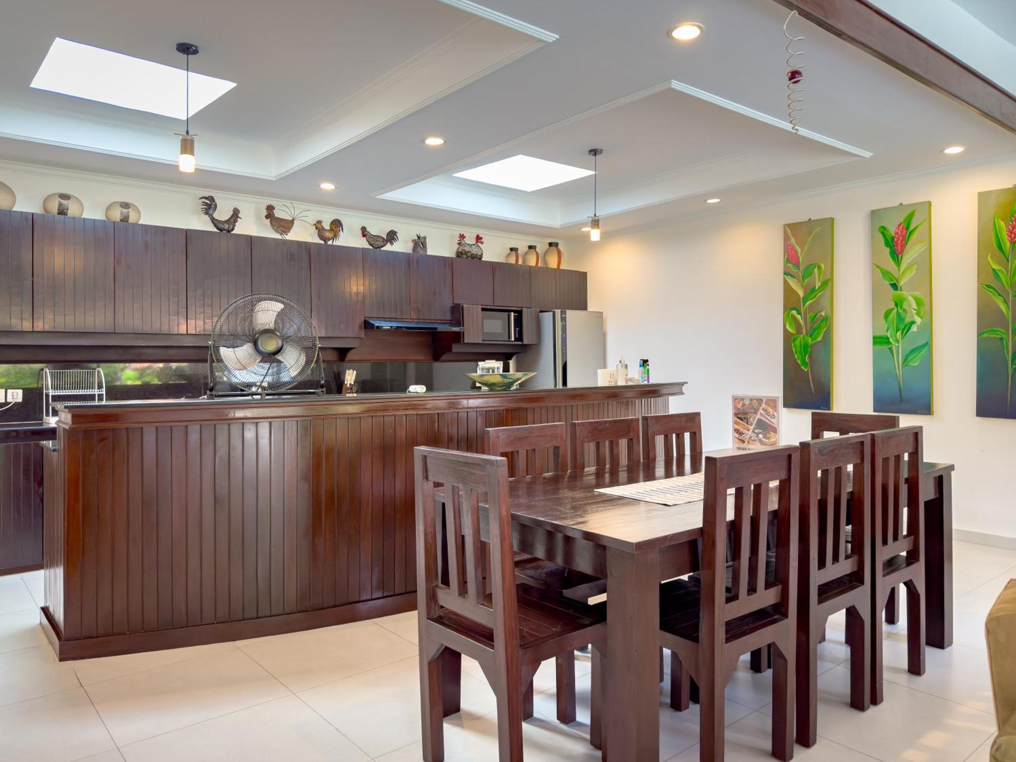 Villa Bugis Abimanyu Seminyak Phòng bức ảnh