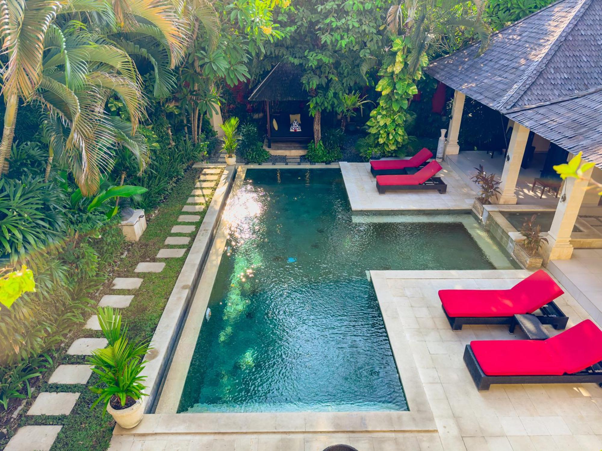 Villa Bugis Abimanyu Seminyak Phòng bức ảnh